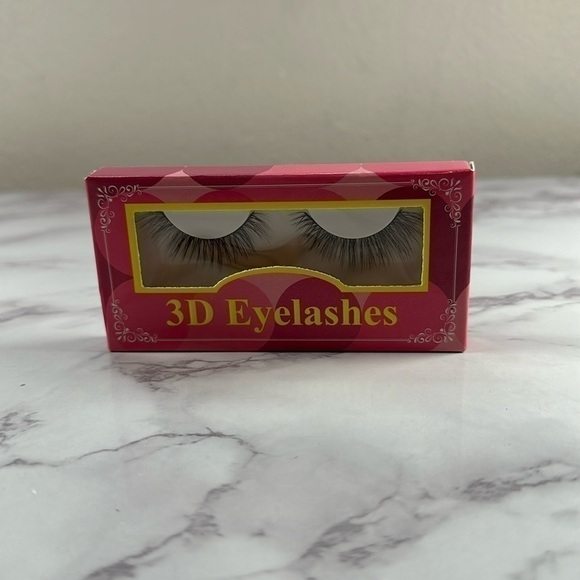 3D Eyelashes - Picture 2 of 4